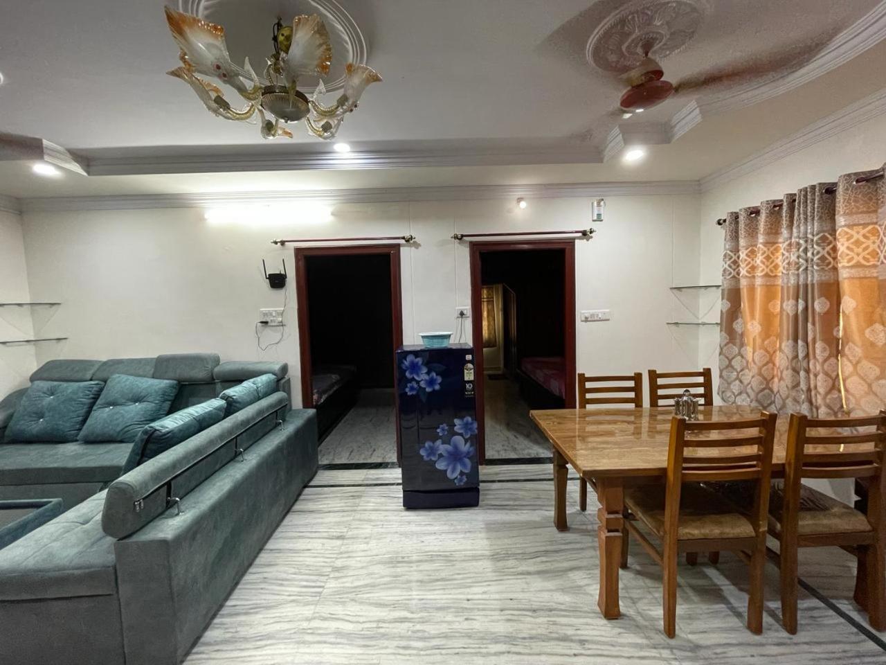 Servostay 5 Fully Furnished 2 Bhk Flats In Mvp Colony, Vizag Visakhapatnam Exterior photo